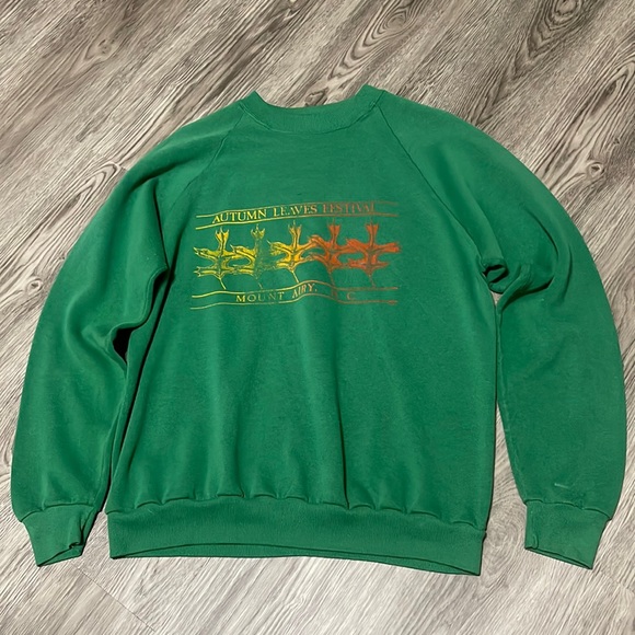 Vintage Fall Autumn Leaves Festival Sweater Mount Airy NC Size XL Halloween - Picture 1 of 5